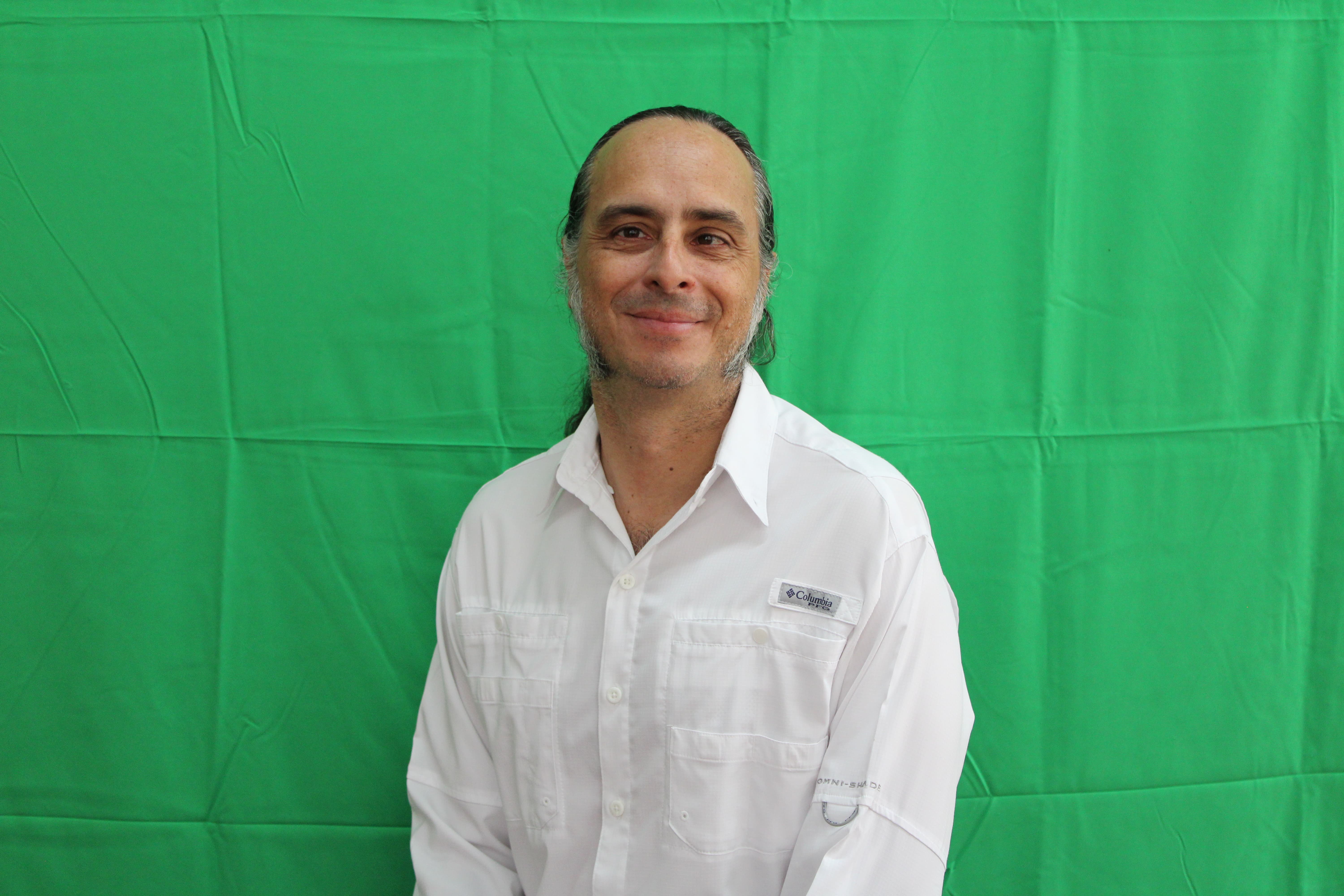 Integrante del equipo administrativo Paul Barquero