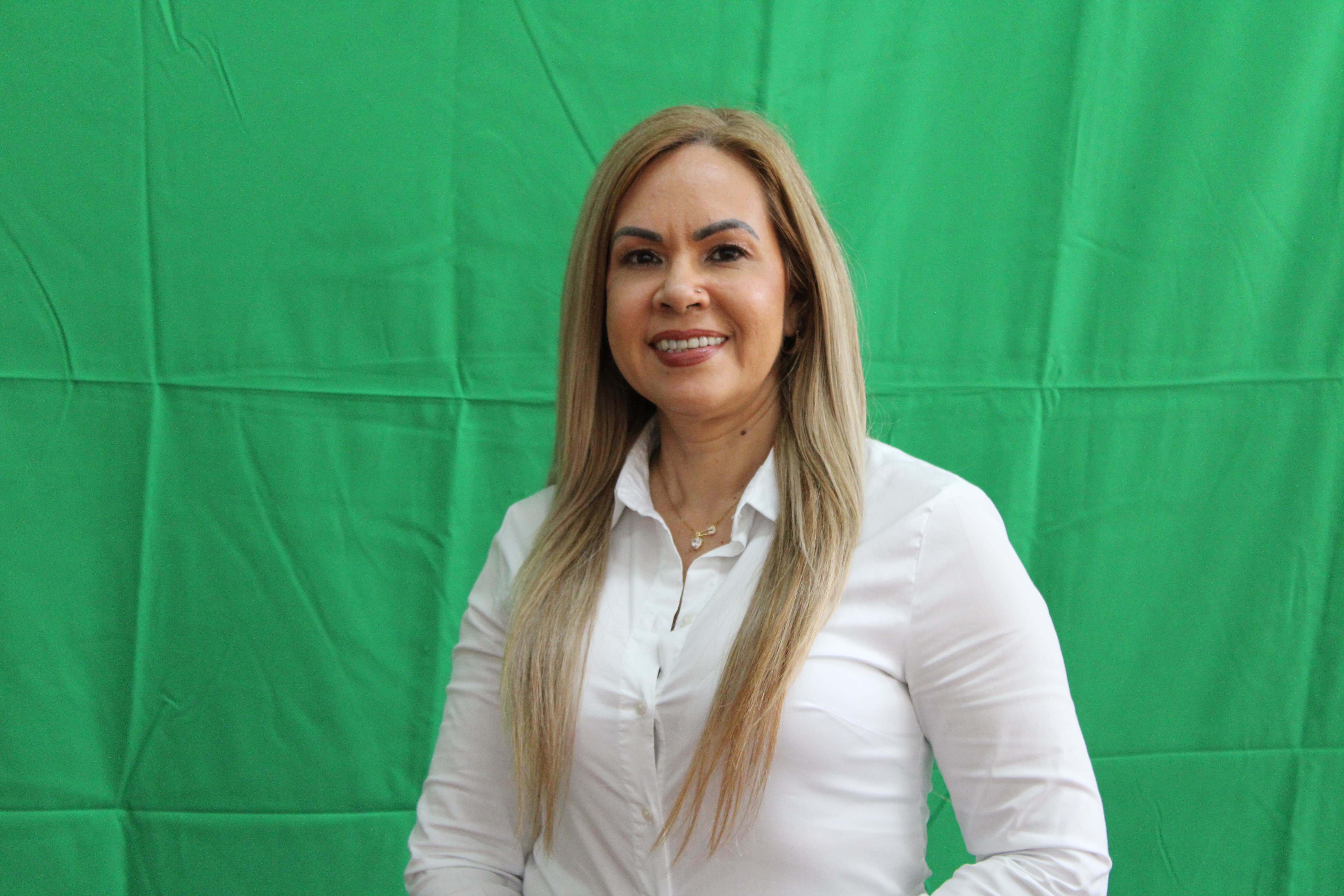 Integrante del departamento de ciencias Heylin Arce