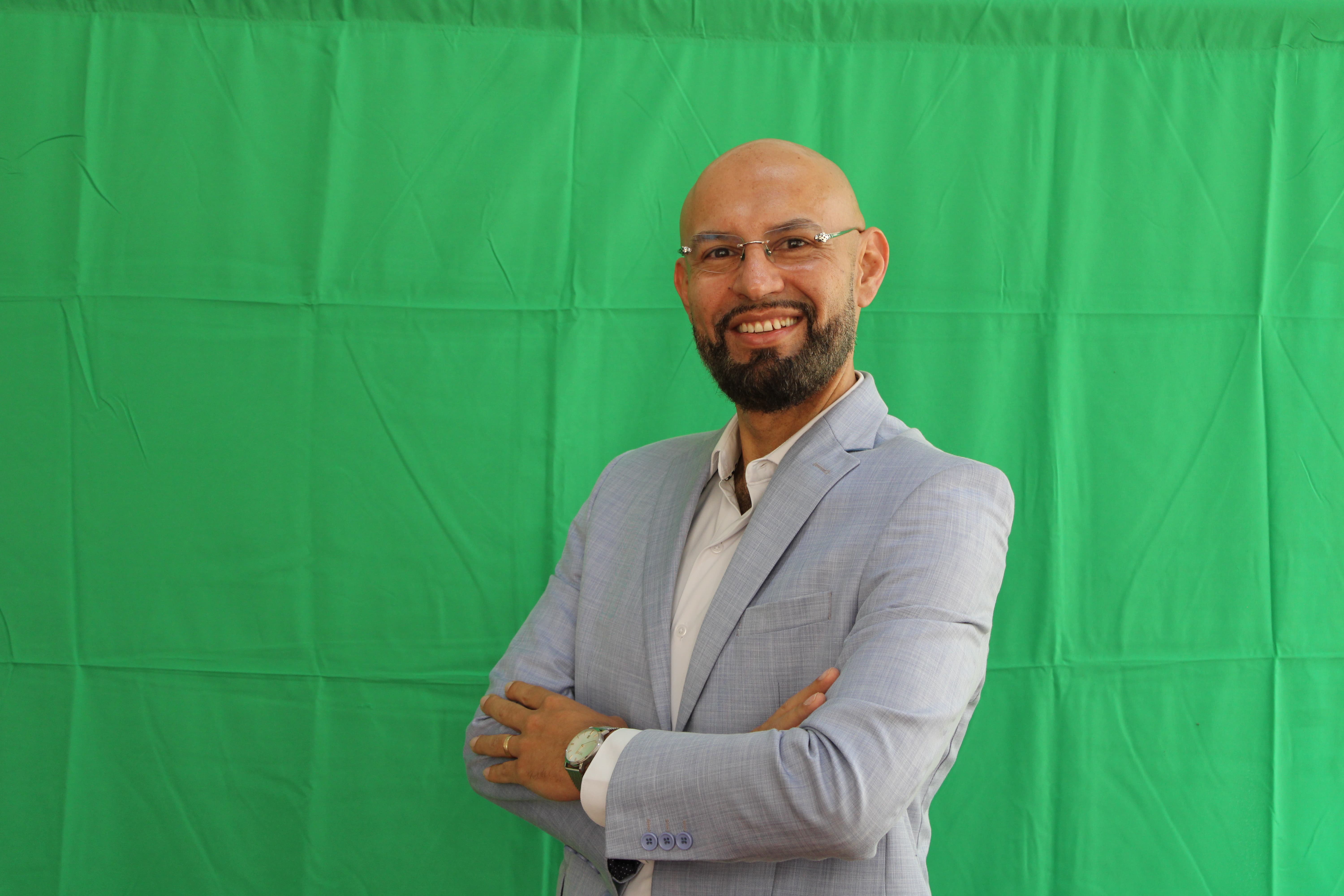 Integrante del equipo directivo Julio Hernández