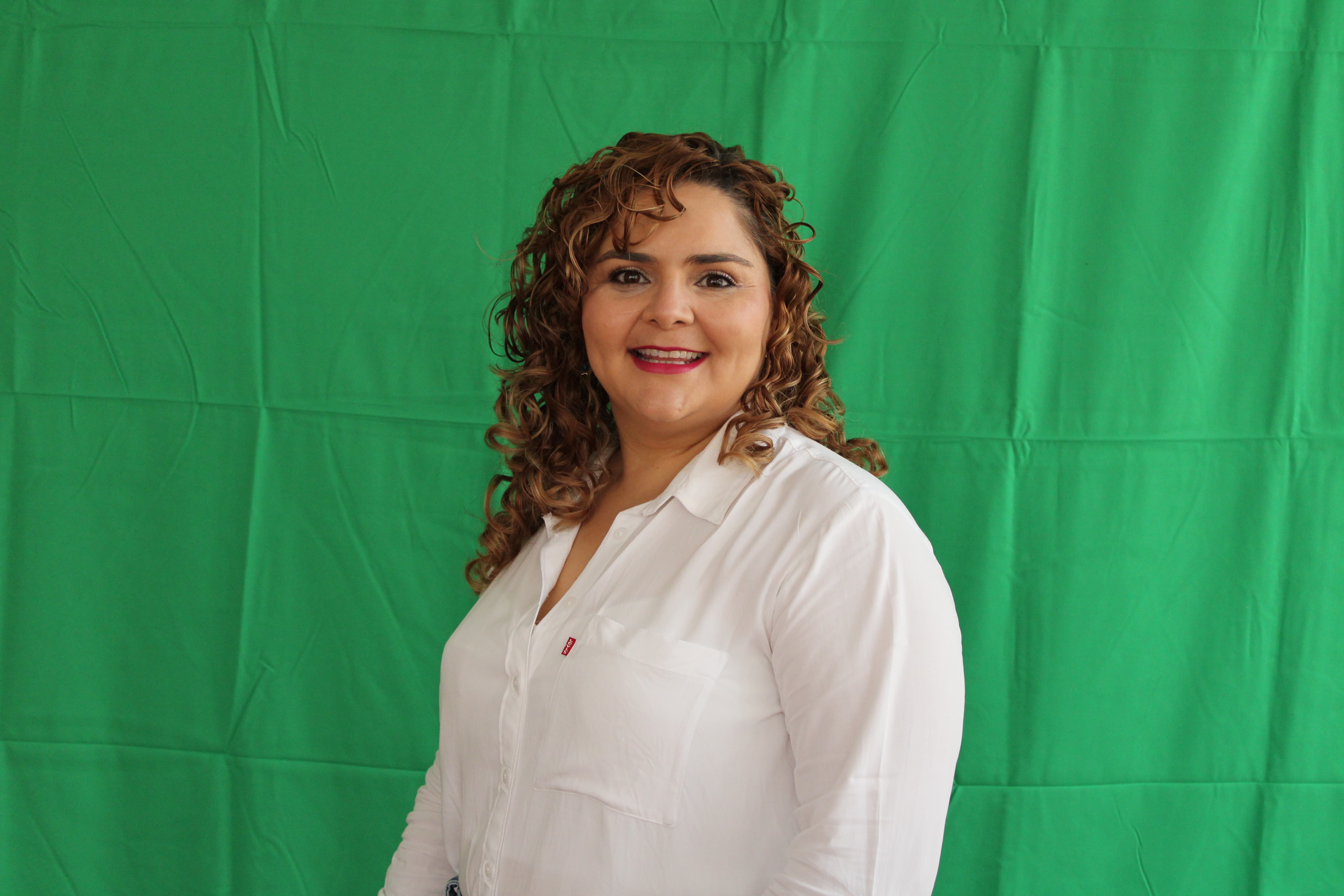 Integrante del departamento de emprendedurismo Mayrette Vargas